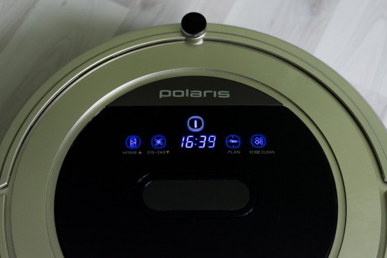 робот-пылесос Polaris